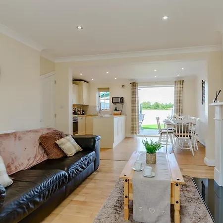 Dom wakacyjny 3 Bed In Malton 78311 Kirby Misperton